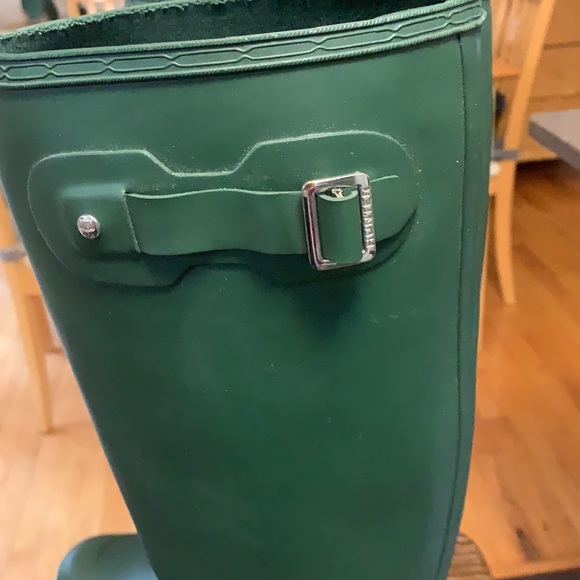 Hunter Green Women's Winter & Rain Boots - Picture 9 of 14